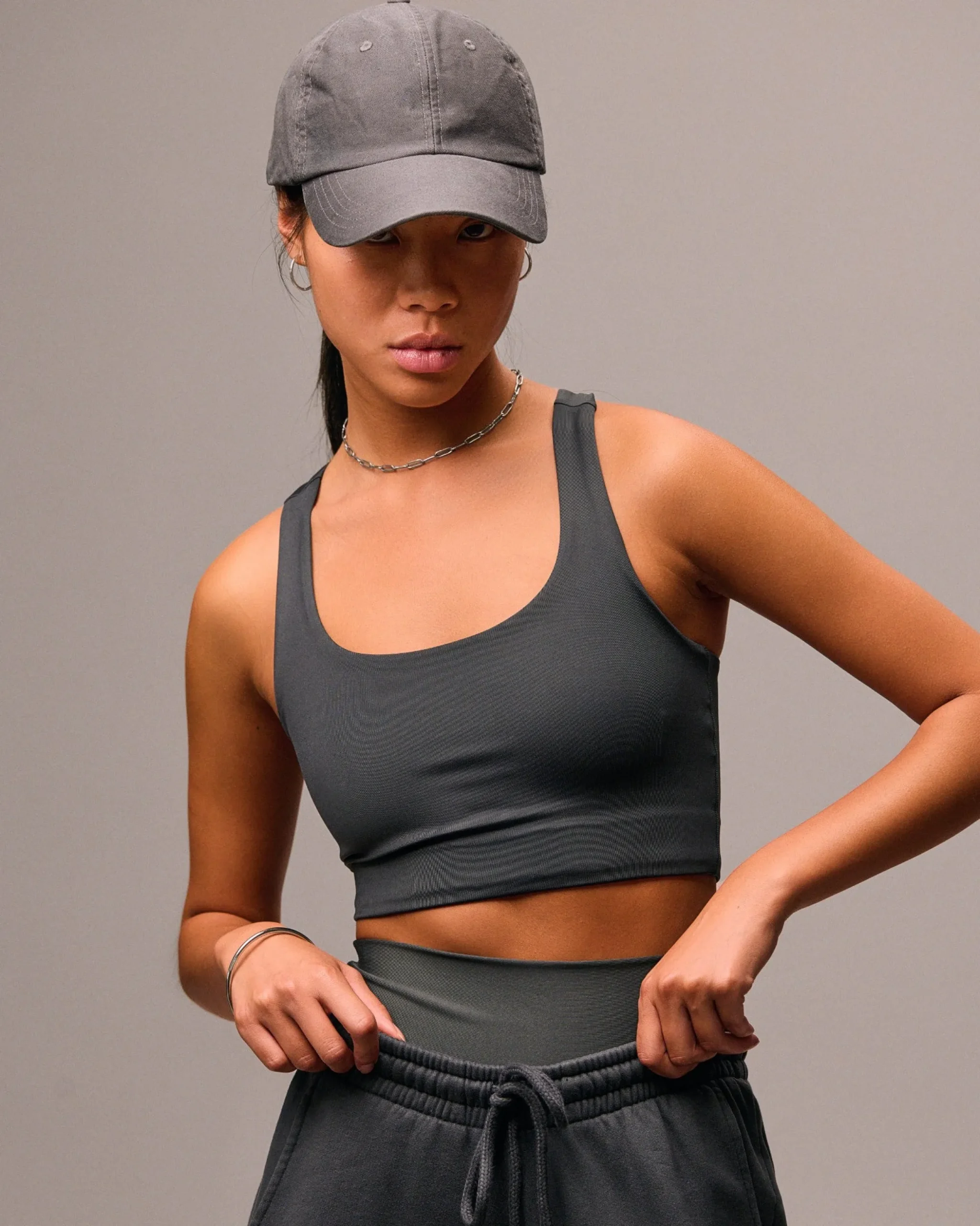 Active Cropped Bra - Warm Taupe