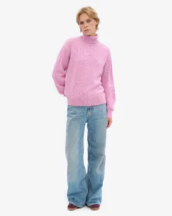 Merino Wool Turtleneck - Cherry Blossom