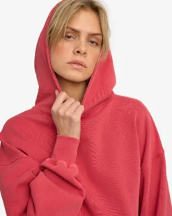 Organic Oversized Hood - Faded Red
